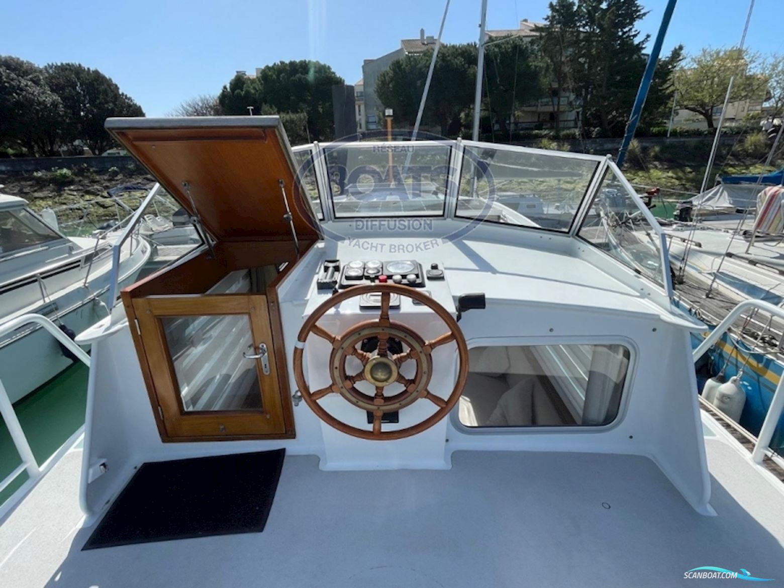 Smelne 10.40 De Luxe