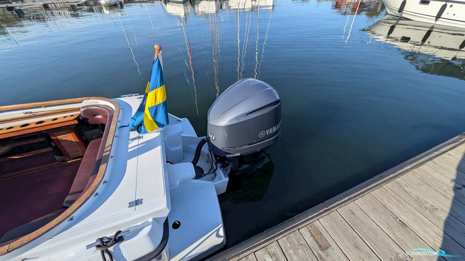 Smuggler 24 Utombordare