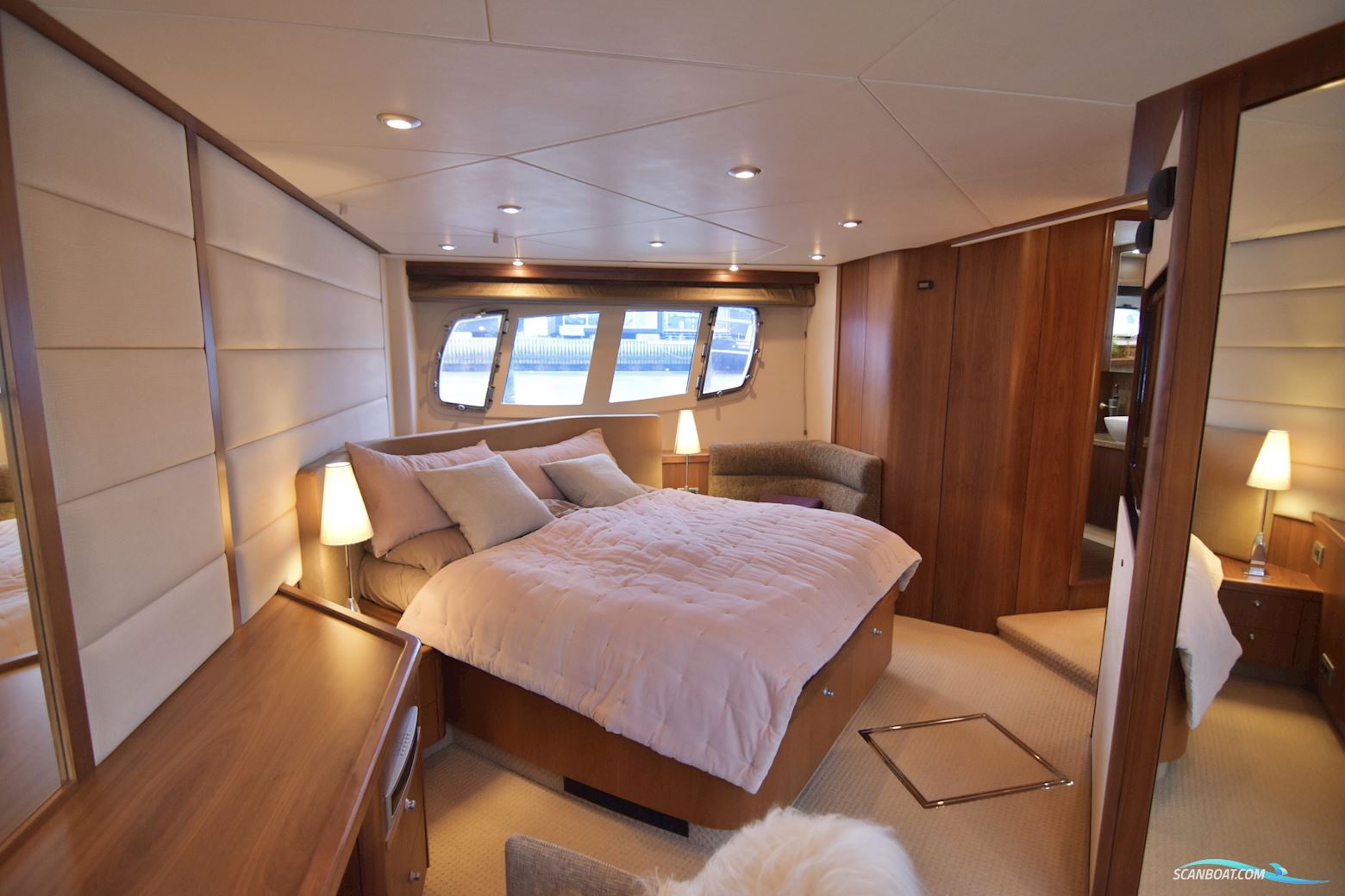 SOLGT Sunseeker Manhattan 70