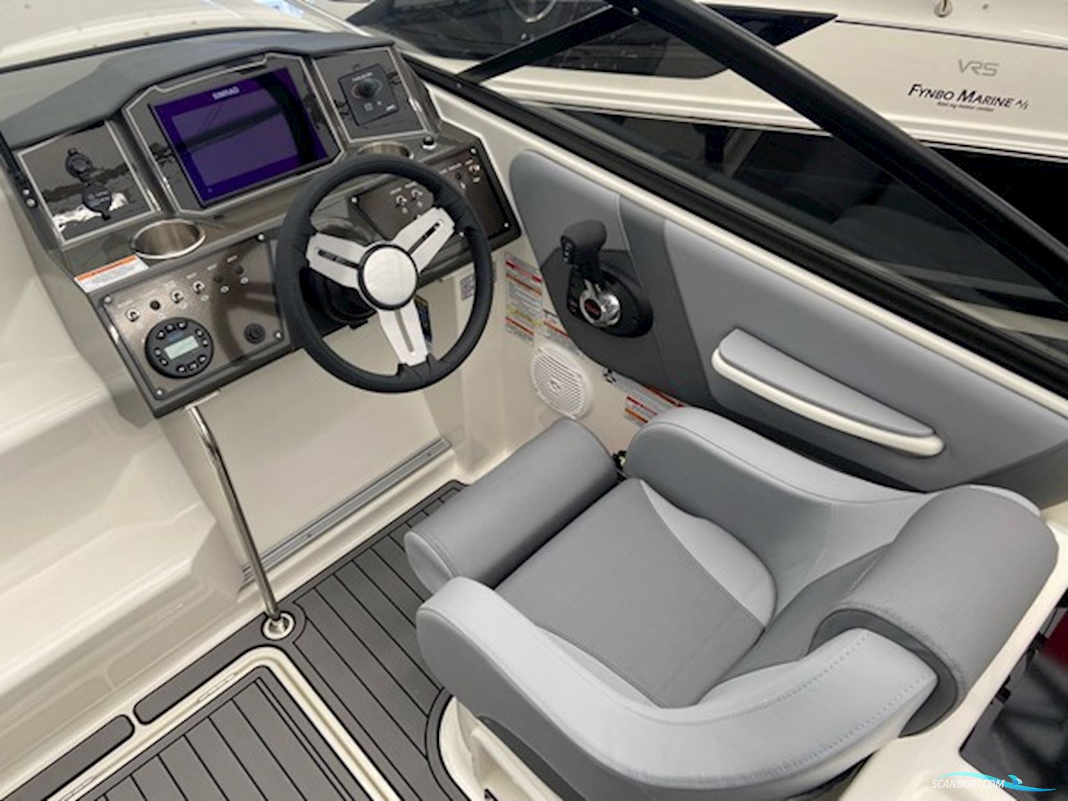 ...Solgt...Bayliner VR6 Cuddy, Mercury 250 HK V8