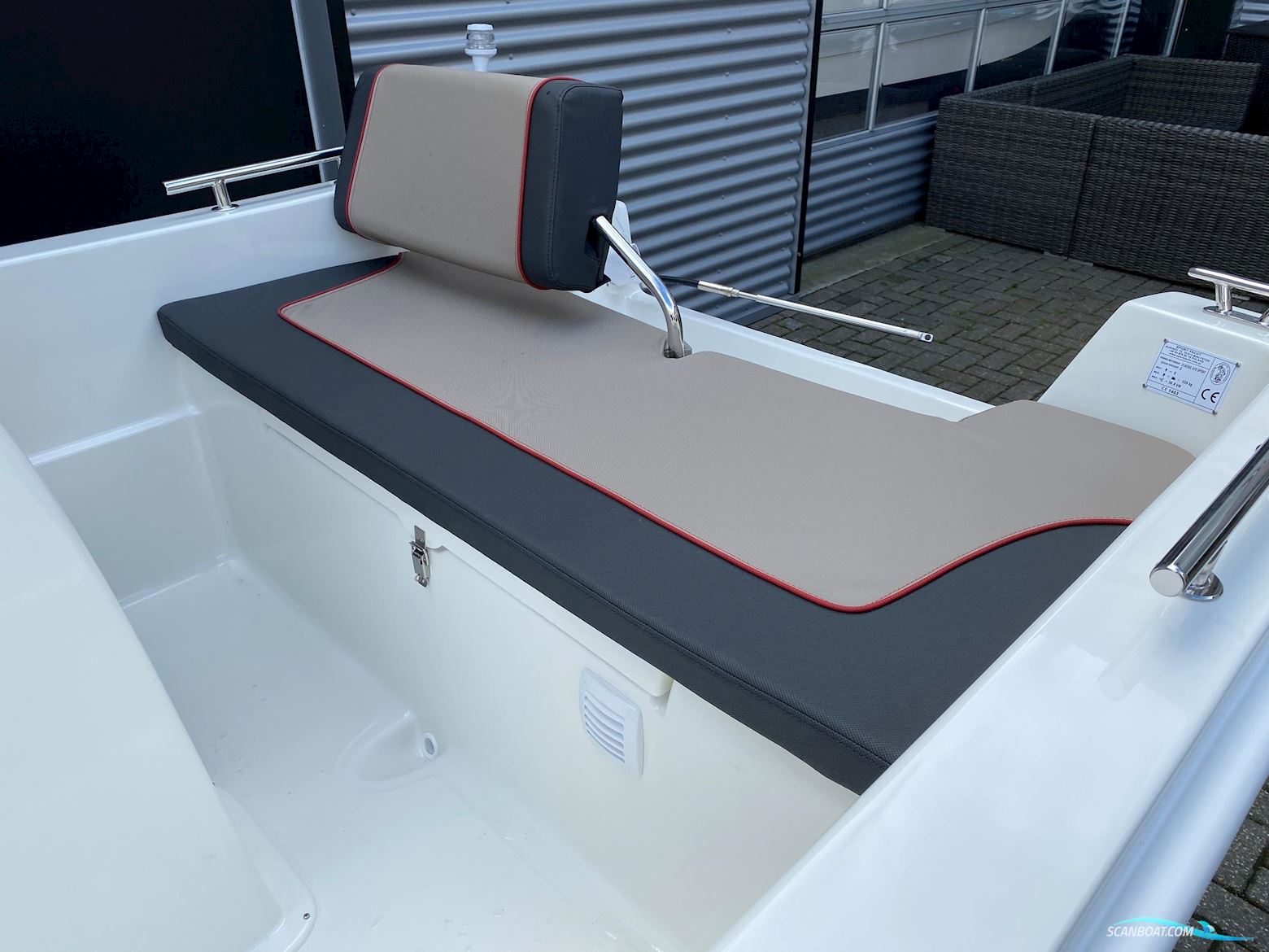 Sport-Yacht Classic 470 Sport