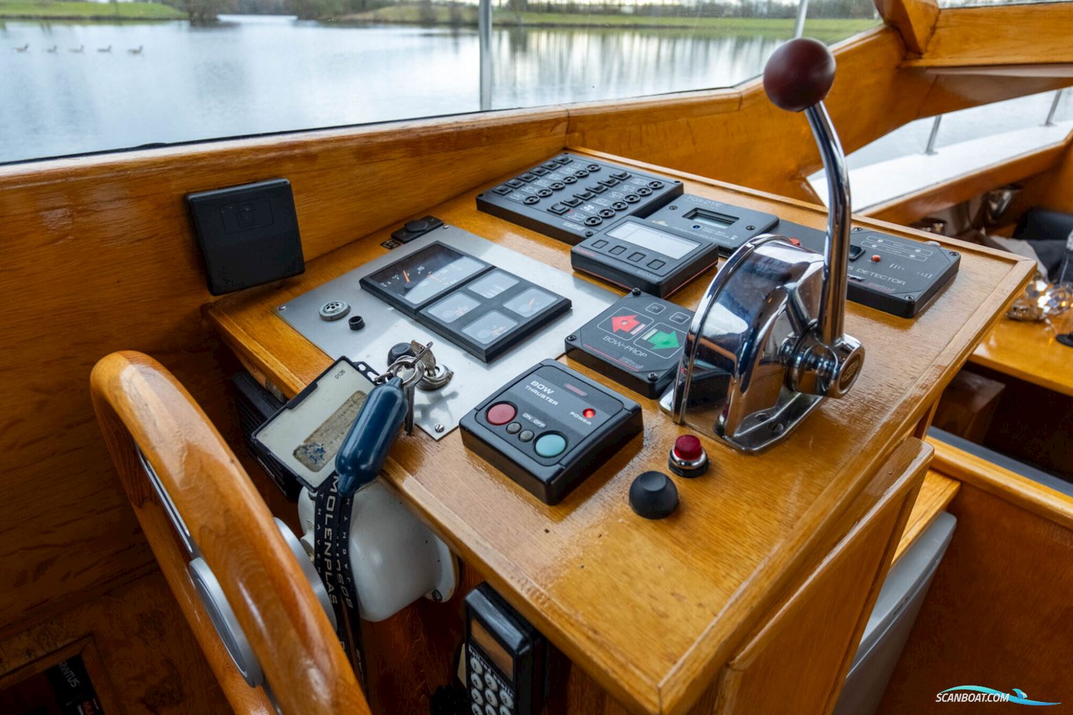 Stadtline 38 OK Spiegeldeur