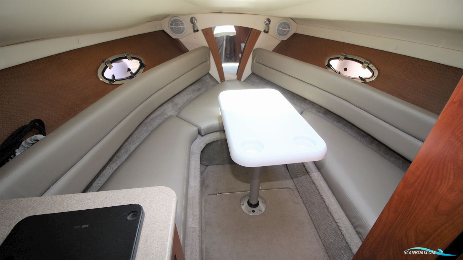 Starcraft 2650 Express Cruiser 