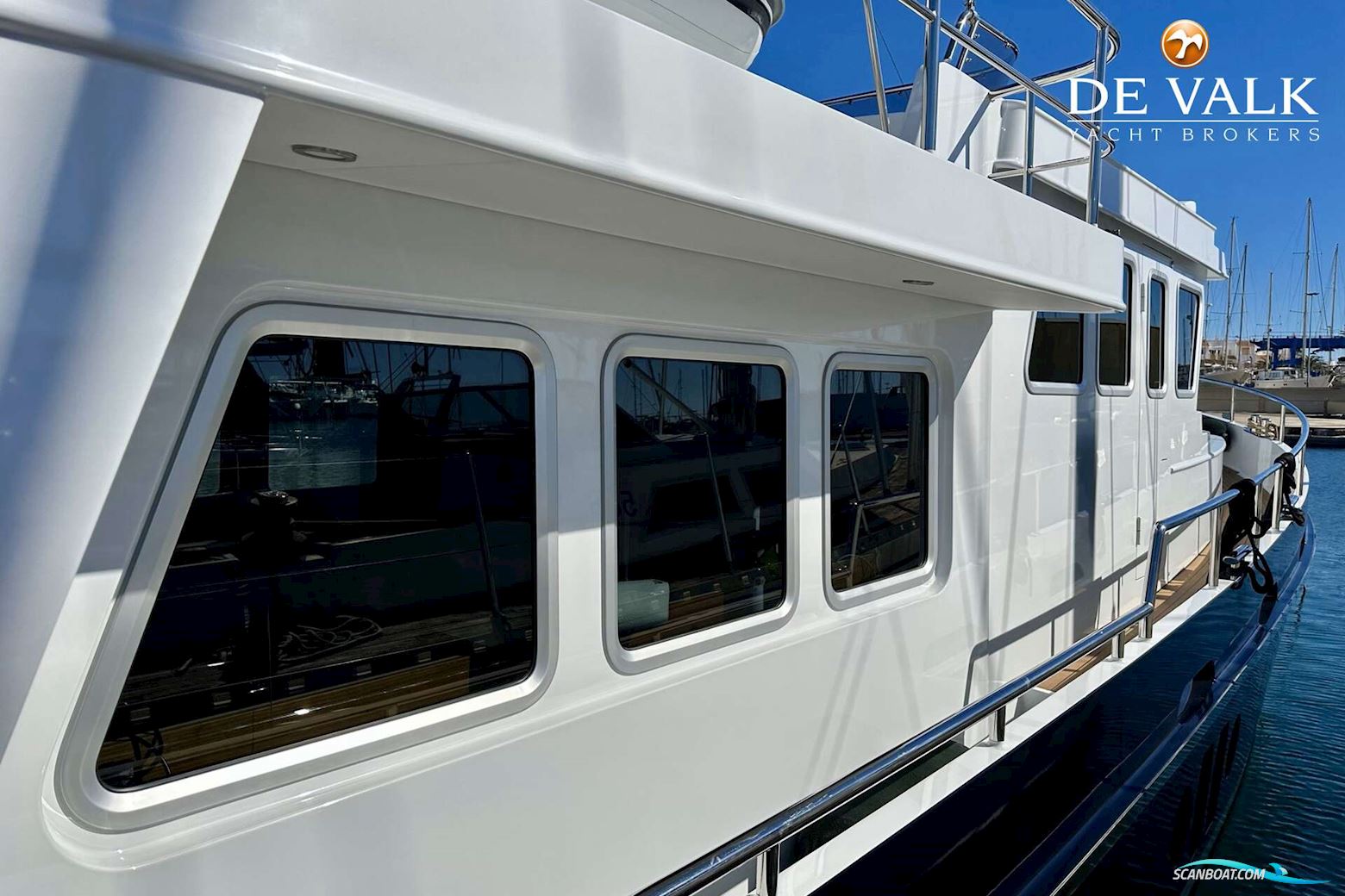Steeler Explorer 50 Pilothouse