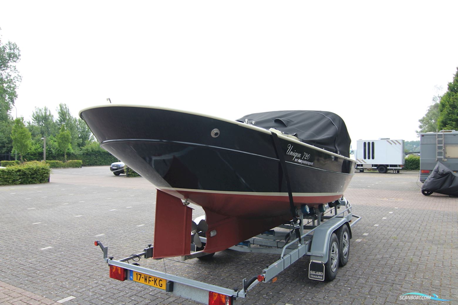 Steilsteven Sloep Unique 720