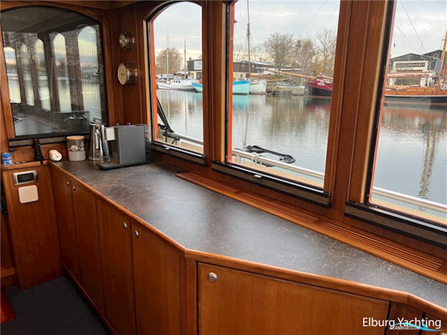 Stentor  Luxe Motor  - 1800 