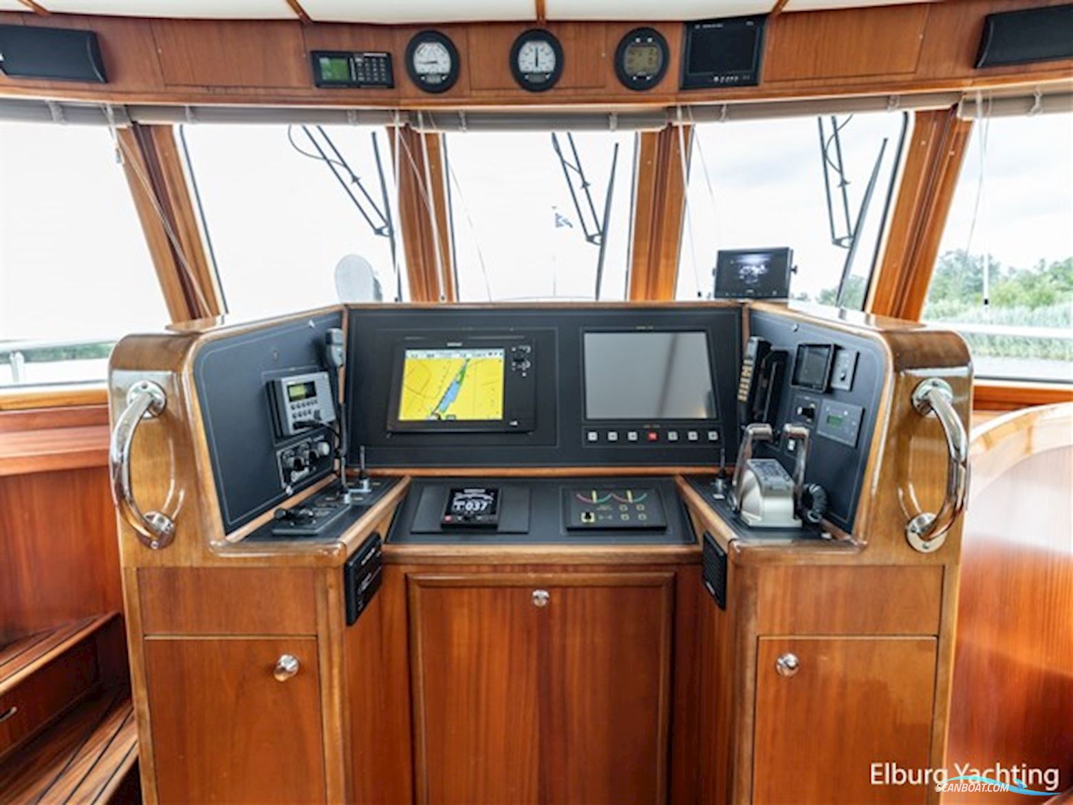 Stentor 1800 Explorer