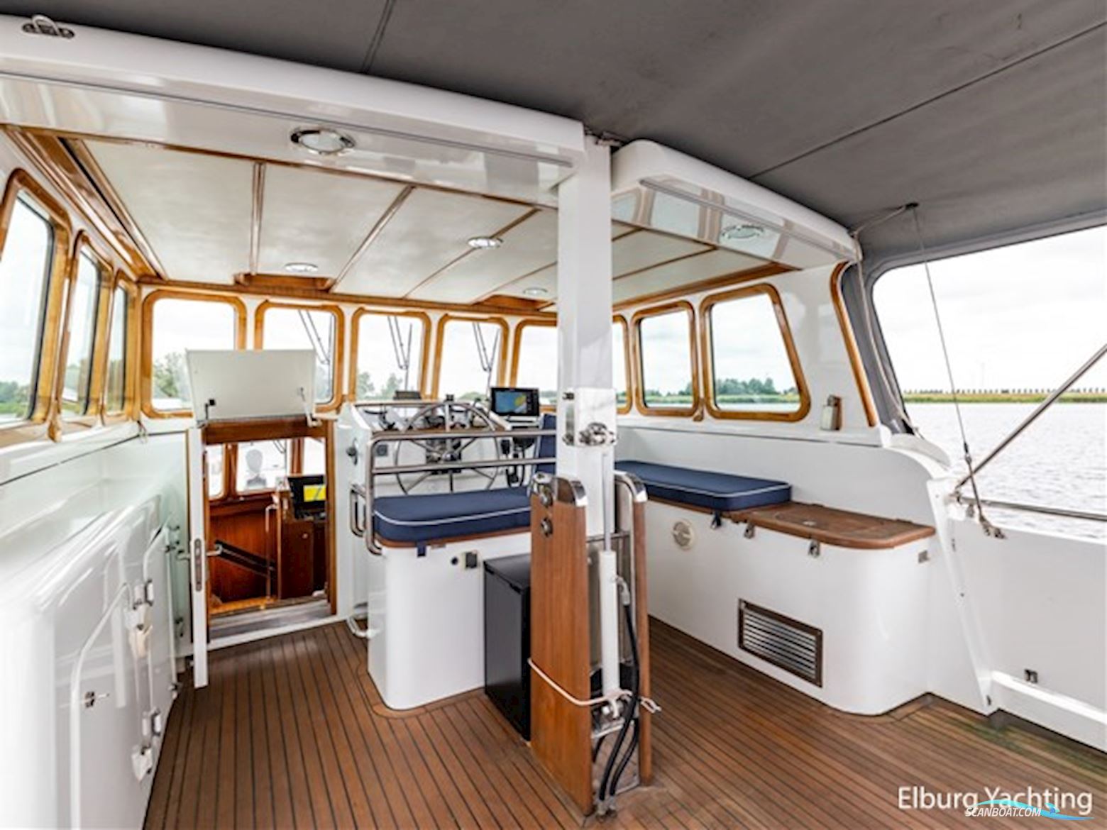 Stentor 1800 Explorer