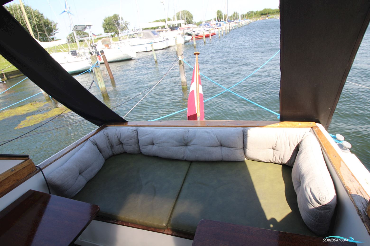 Sterling Sabre 28 New Engine