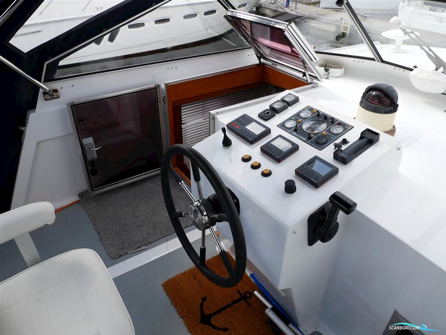 Stevens 1060 Ambassador