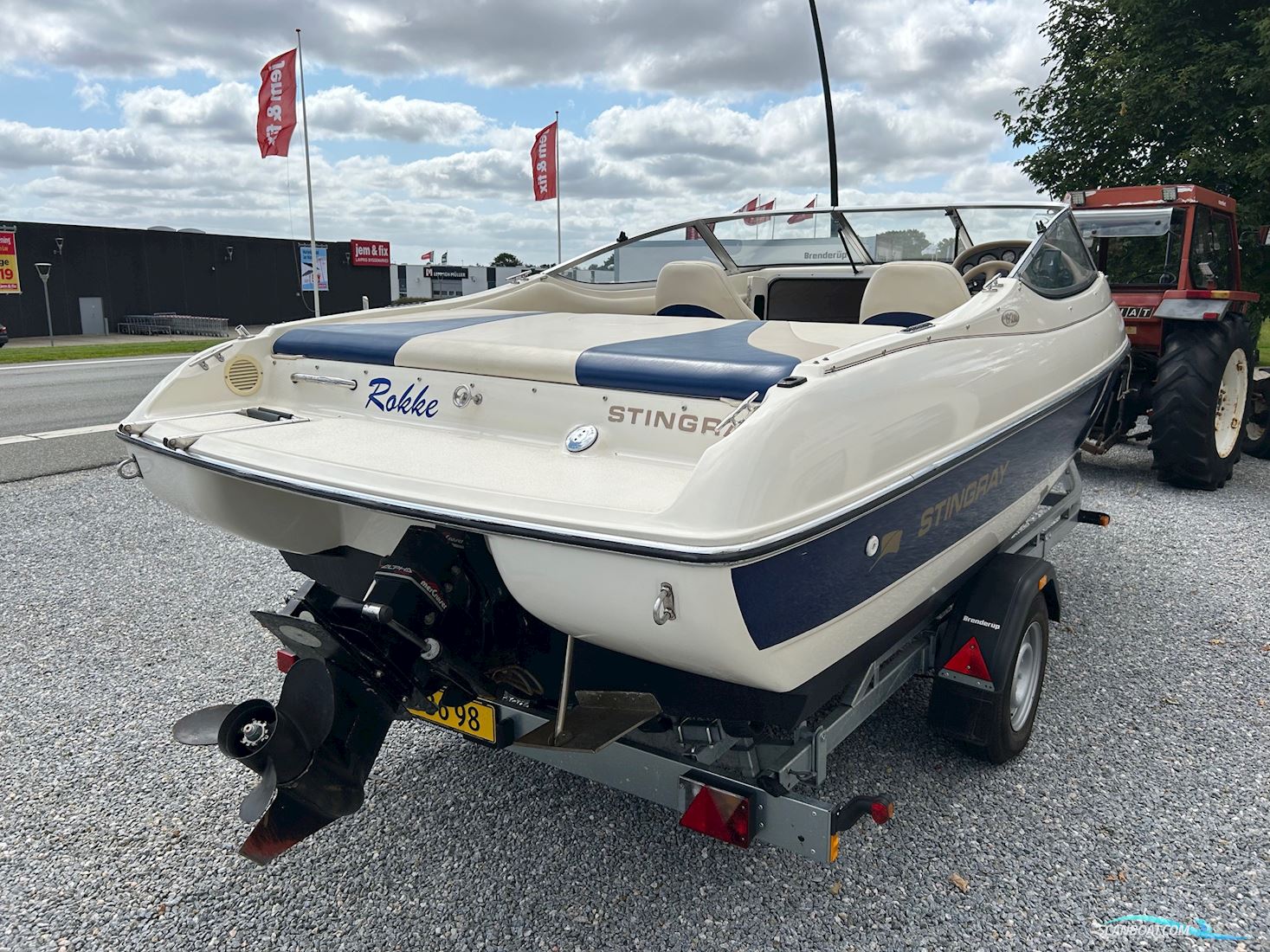 Stingray 192 RX Med Næsten ny Trailer