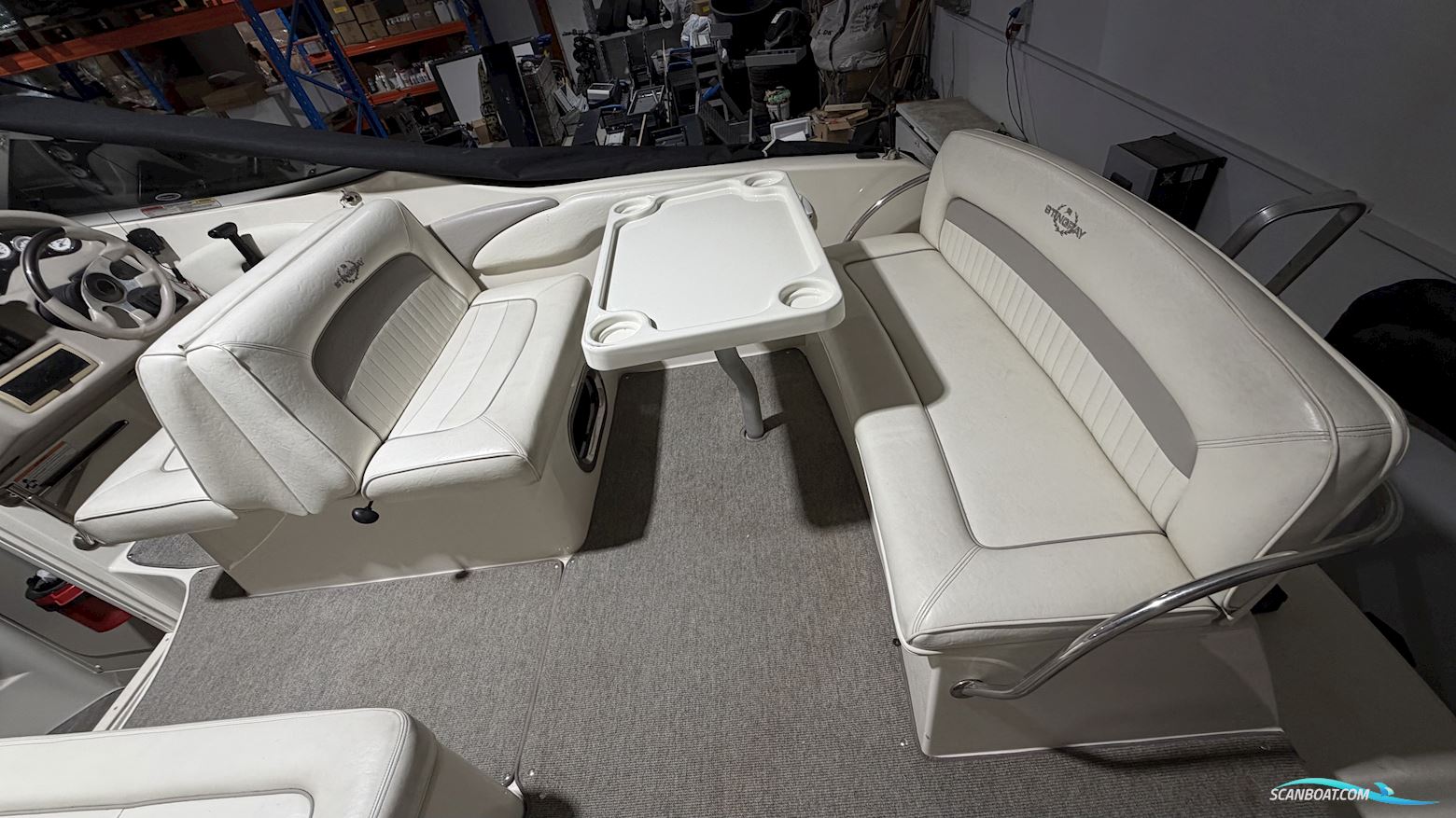 Stingray 240 S