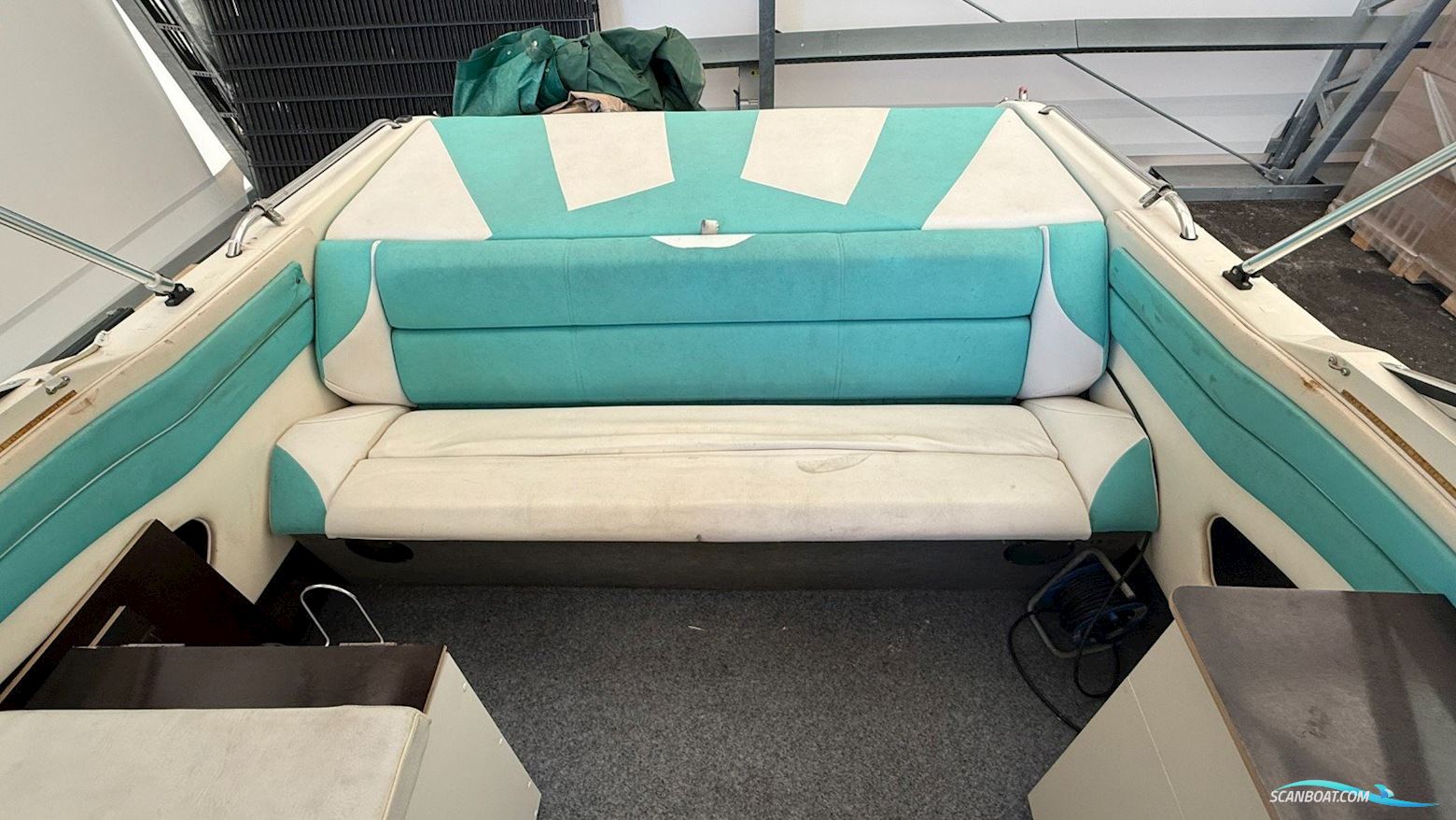 Stingray 657 ZP - VOLVO PENTA V6 DUOPROP