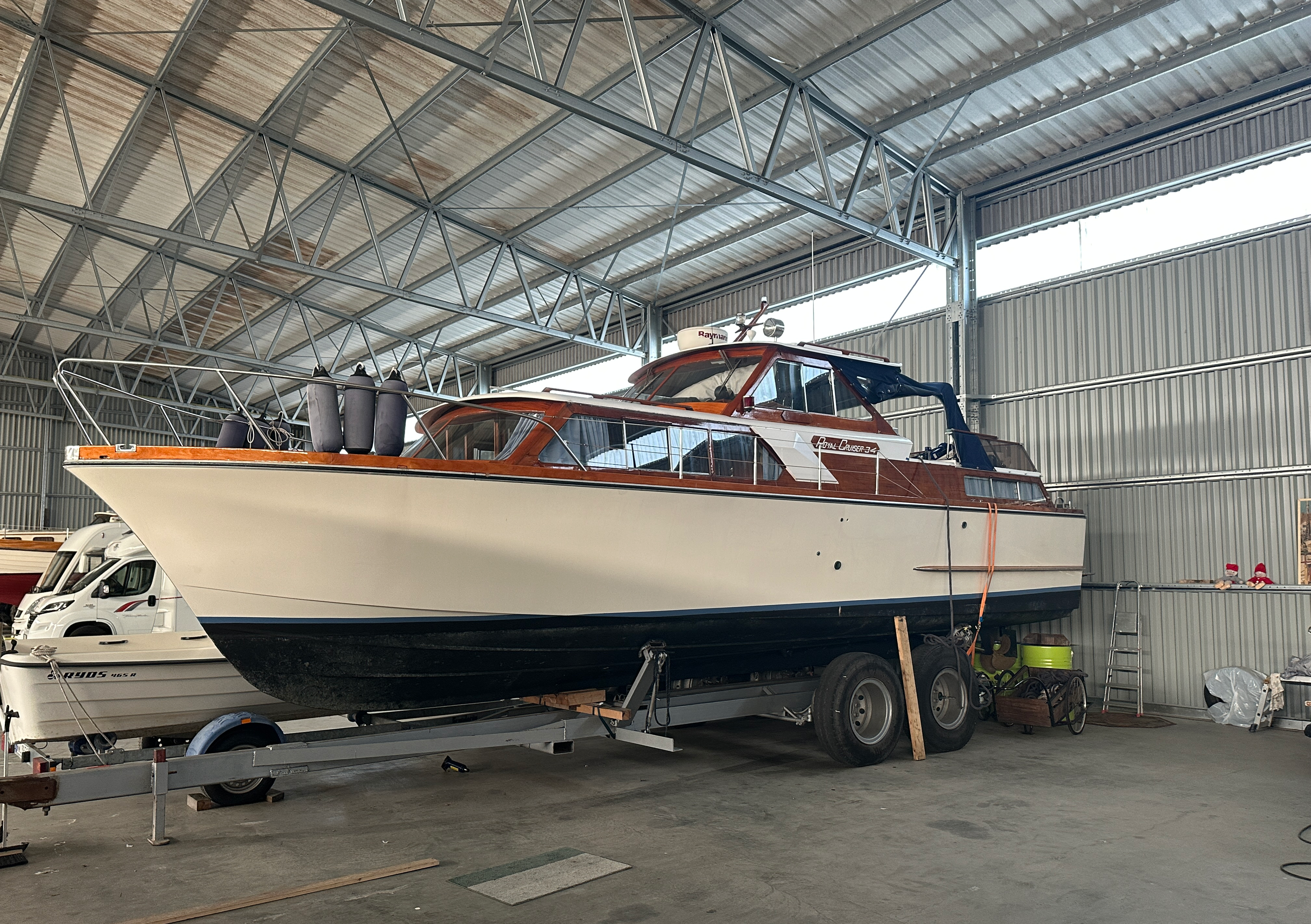 Storebro 34 Baltic Motorboten 1974, met Perkins 6.354 motor, Sweden