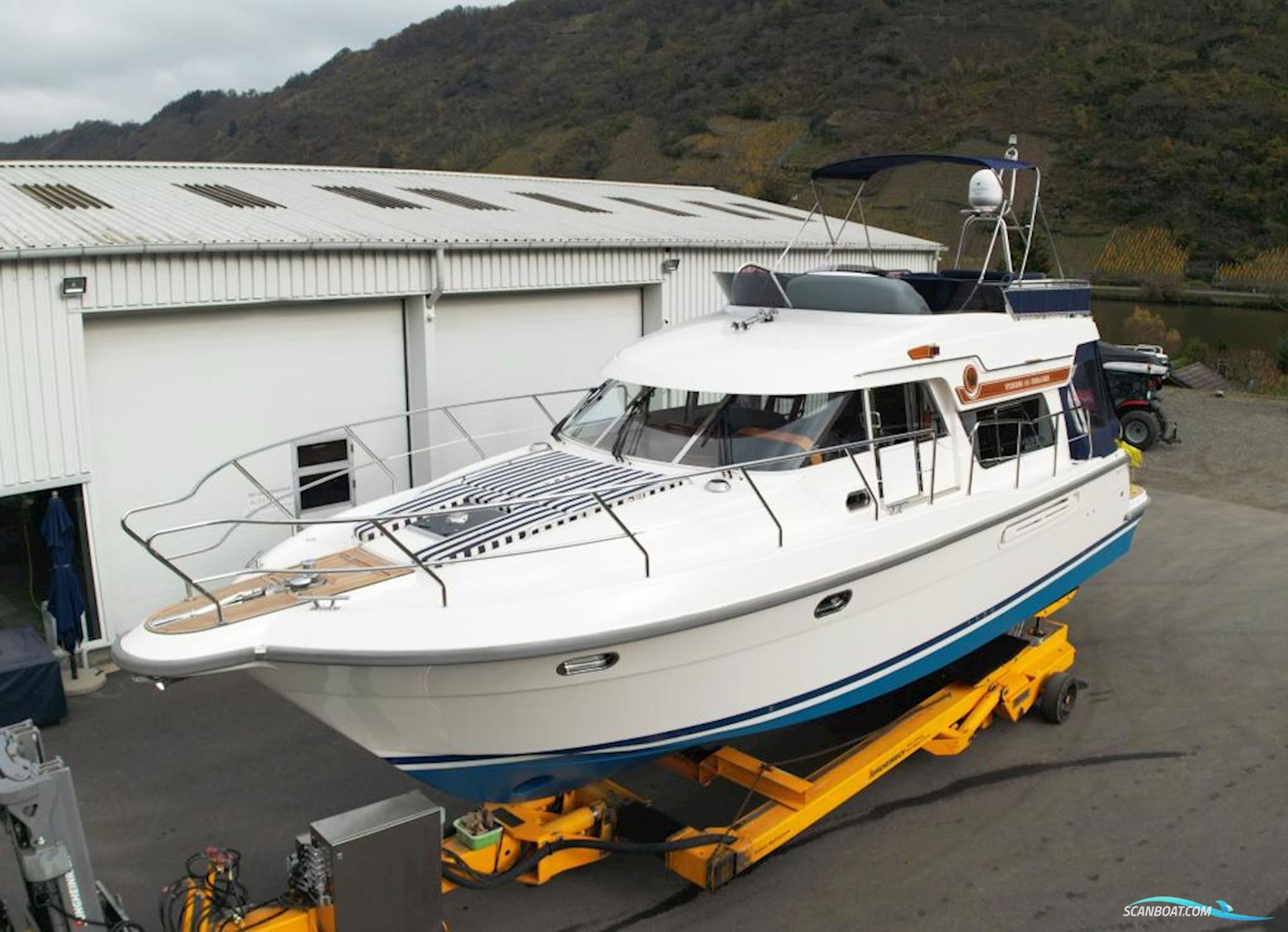 Storebro 410 Commander