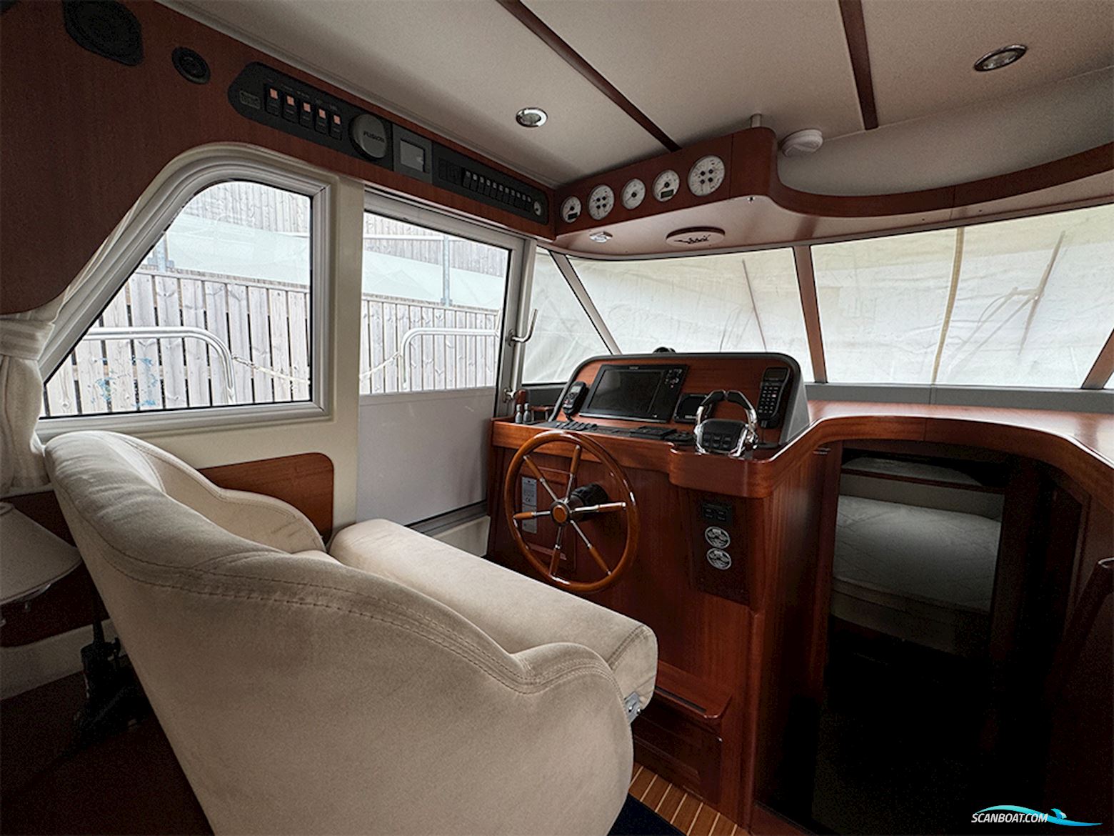 Storebro 435 Commander