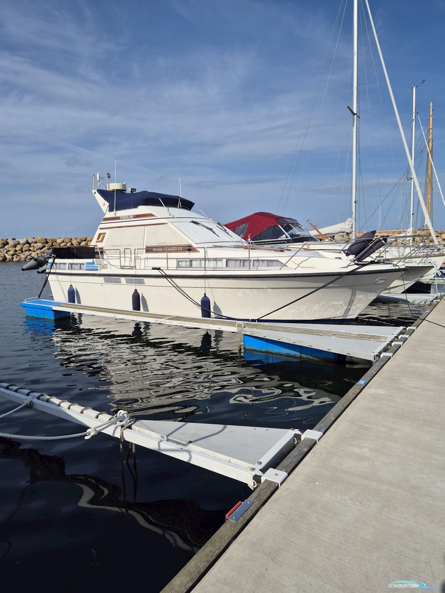 Storebro Baltic Motorboten 1985, met Volvo Penta Tamd 61A (2x300 HP) motor, Sweden