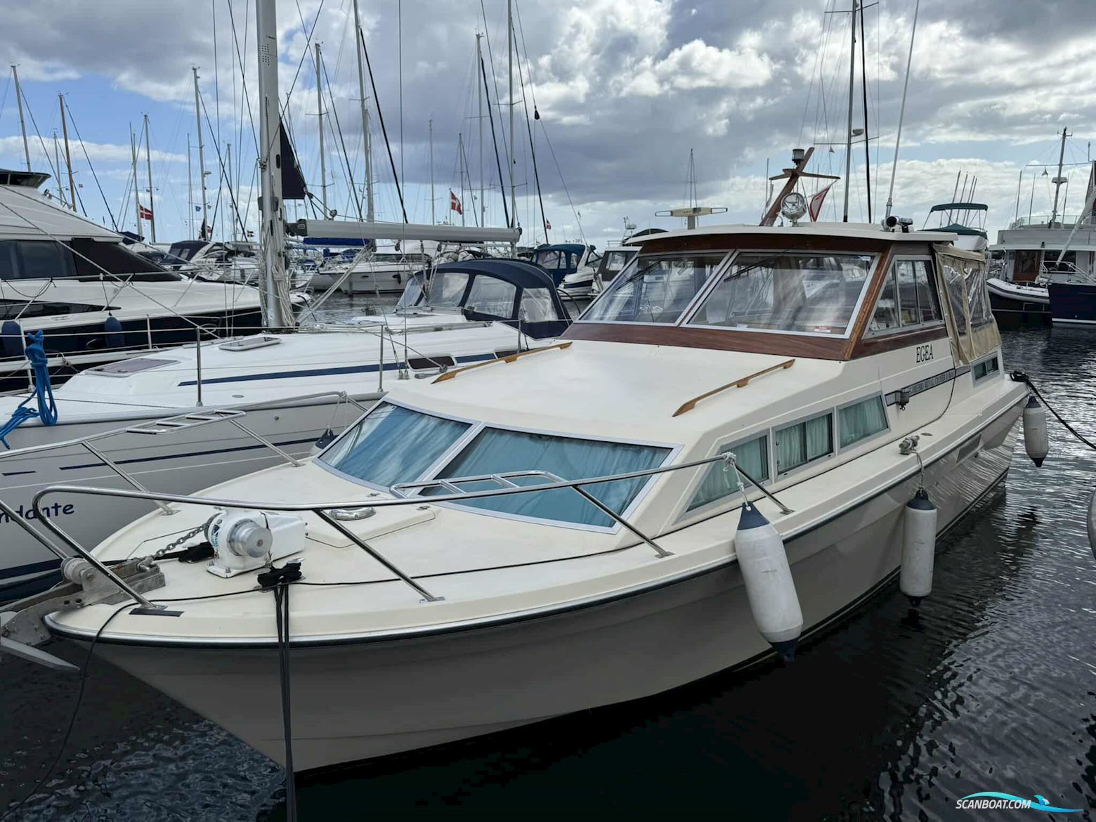 Storebro Royal Cruiser 31 Baltic HT Motorboten 1983, met Volvo Penta motor, Denemarken