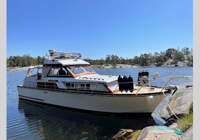 Storebro Storebro Royal Cruiser 34 Motorboten 1976, met 2 st Volvo KAMD42A (1992) motor, Sweden