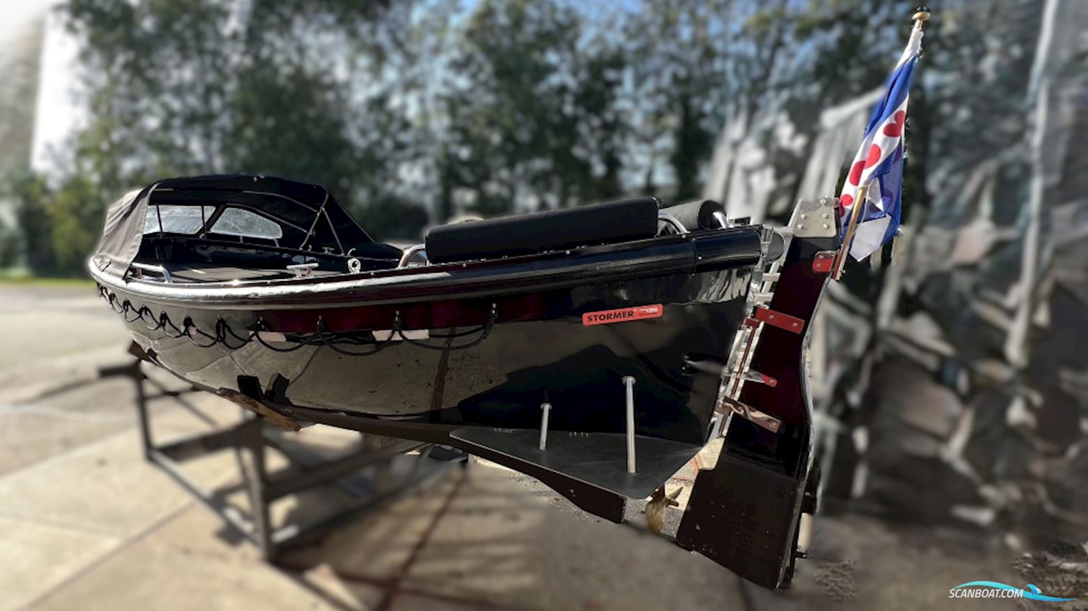 Stormer  Lifeboat 75