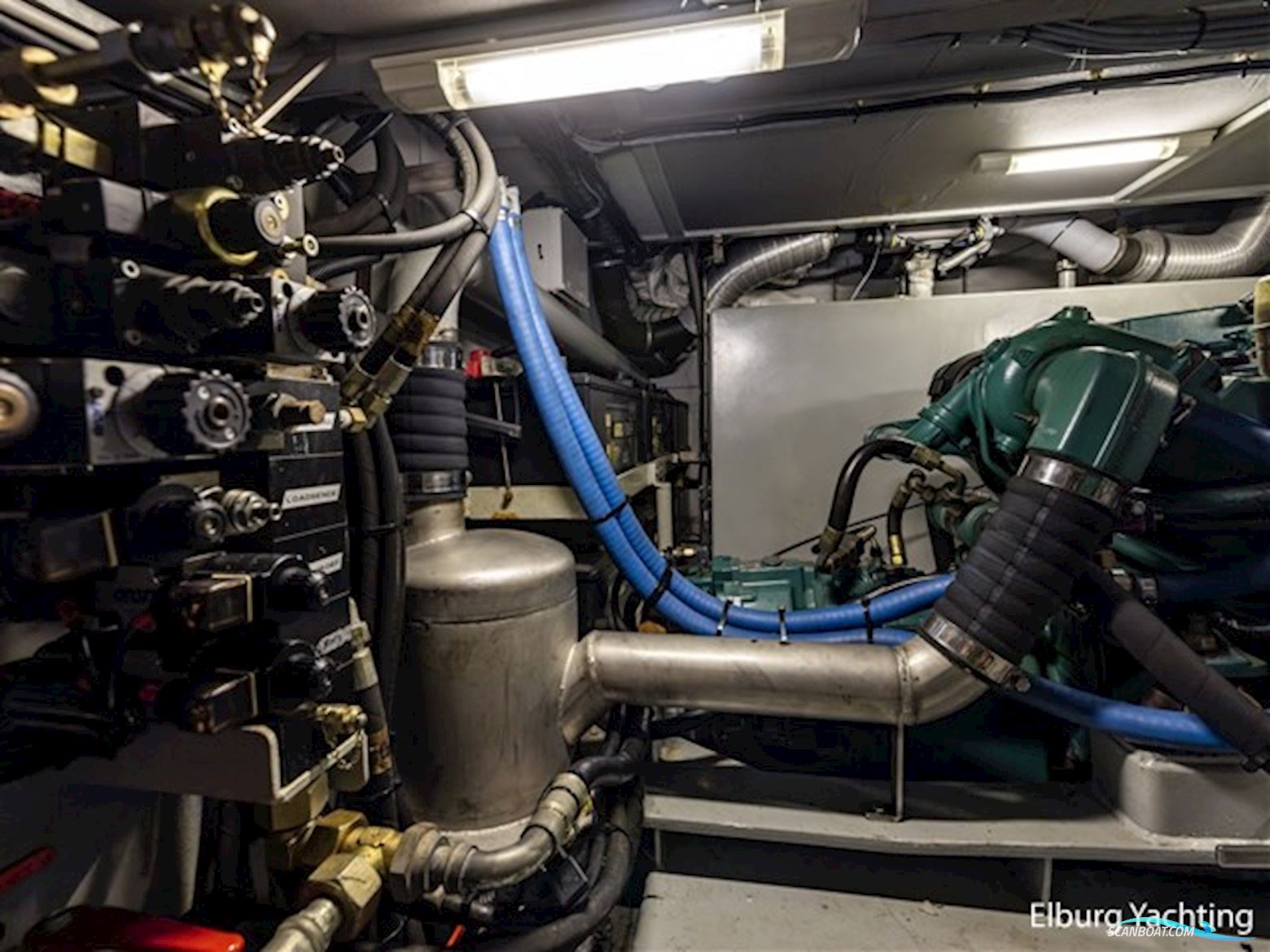 Sturier 480 AC - Vast Stuurhuis - Stabilizers