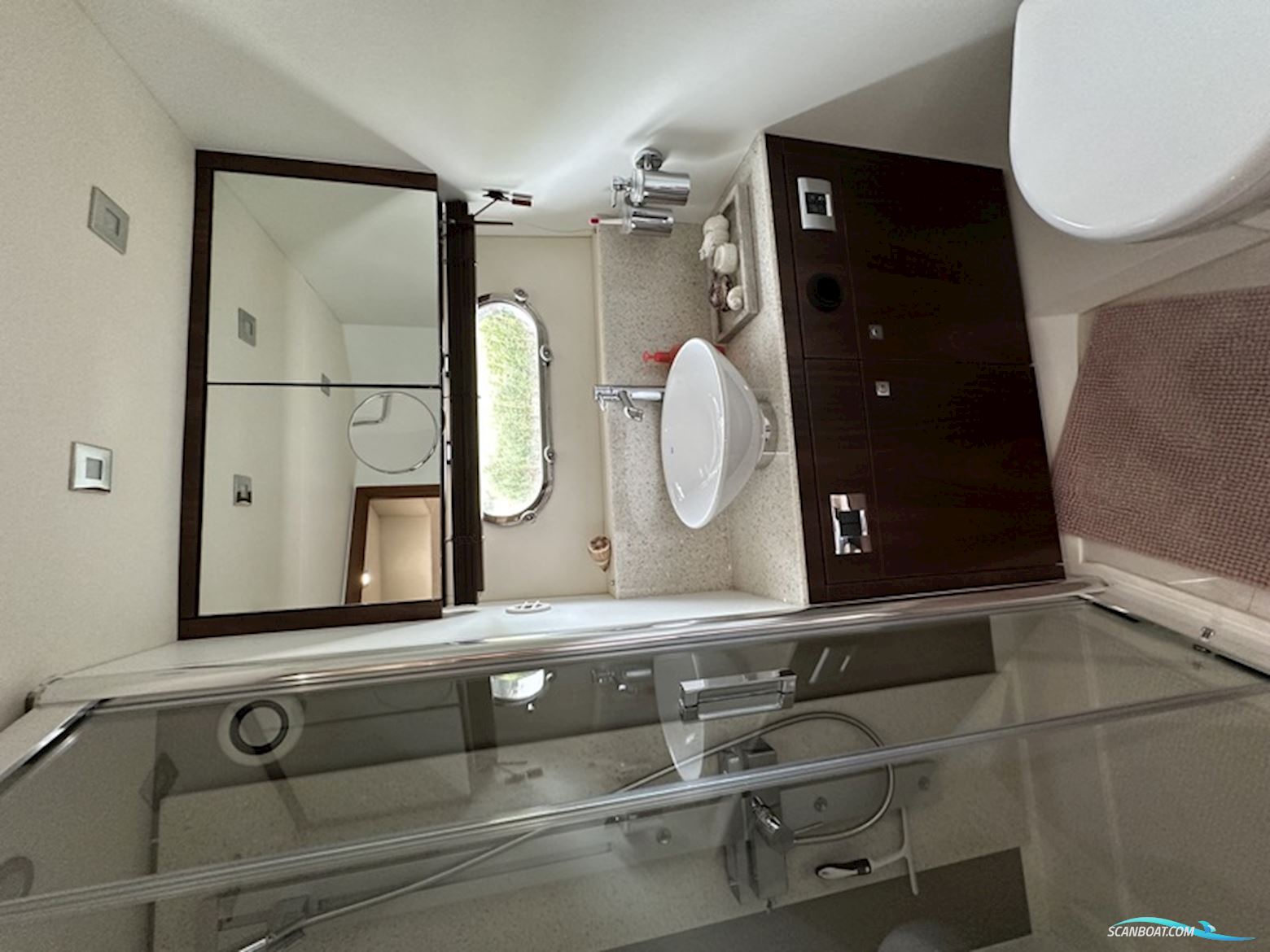 Sunseeker  - Manhattan 53