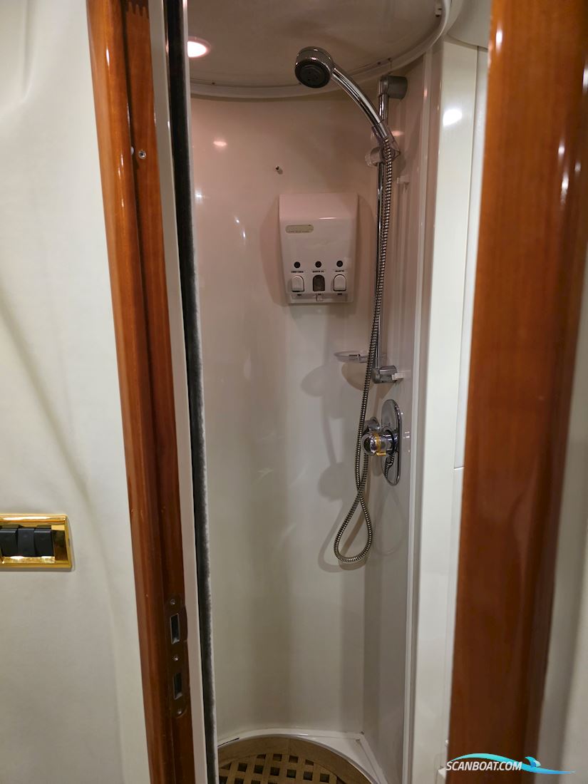 Sunseeker 44 Camargue 