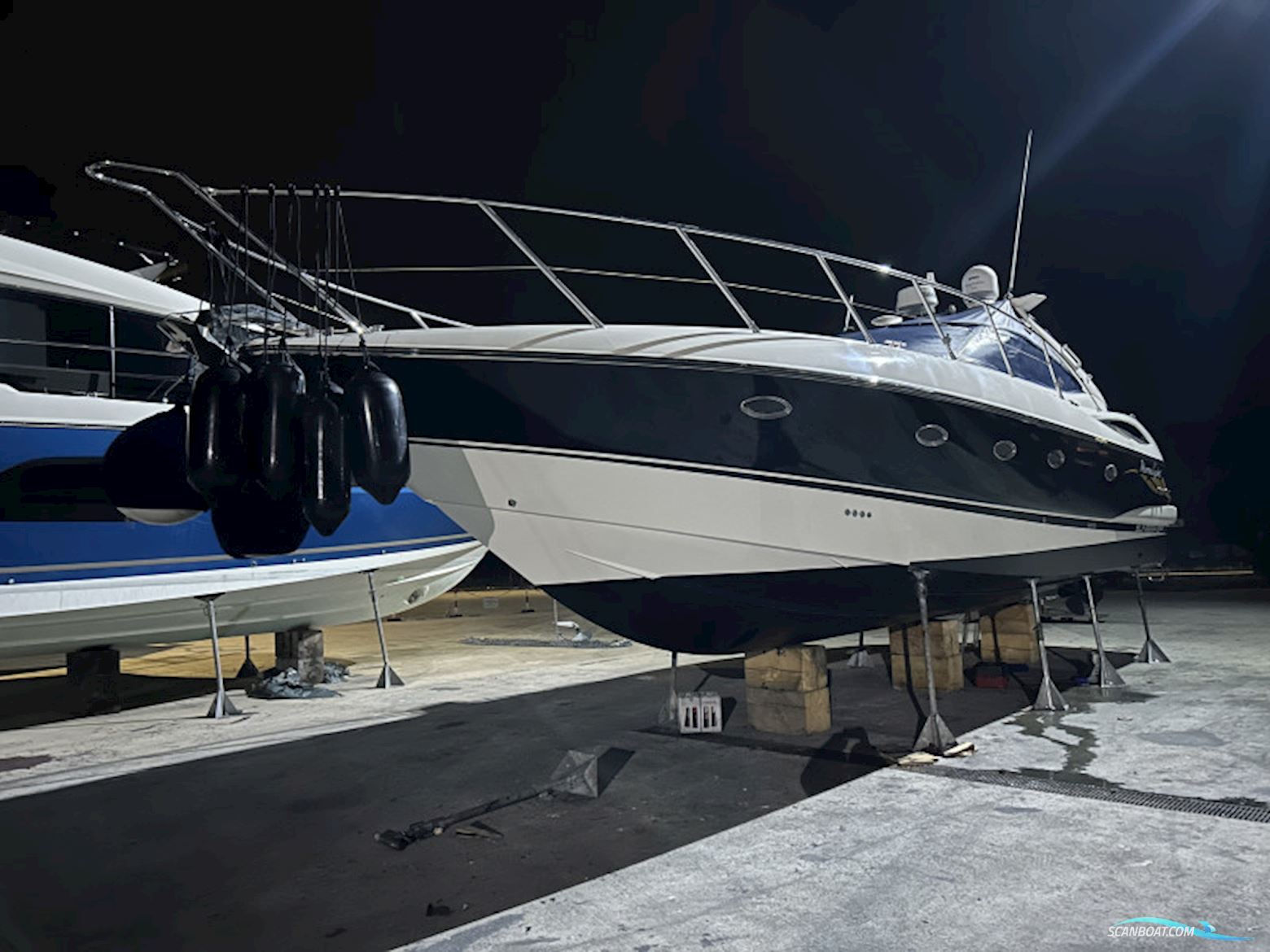 Sunseeker 44 Camargue