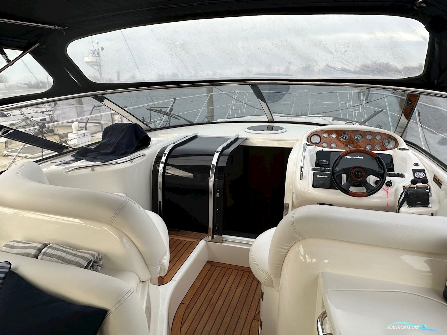 Sunseeker 47 Camarque