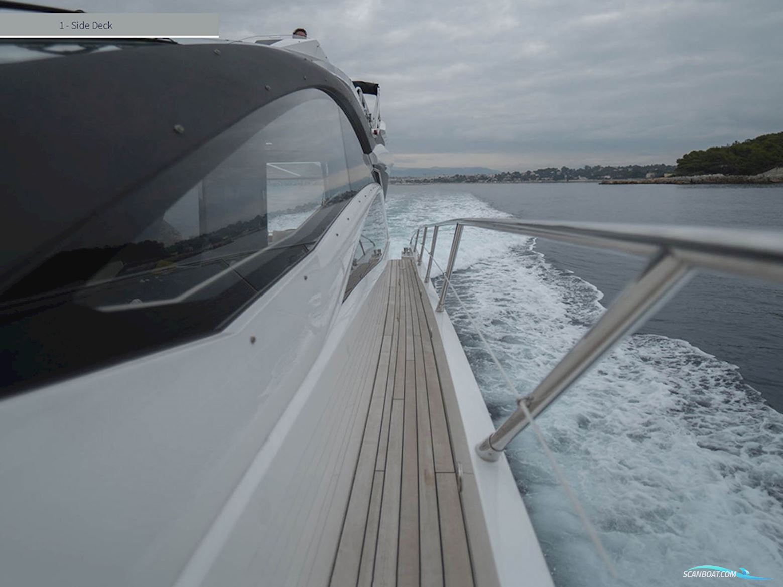Sunseeker 68 Sport Yacht