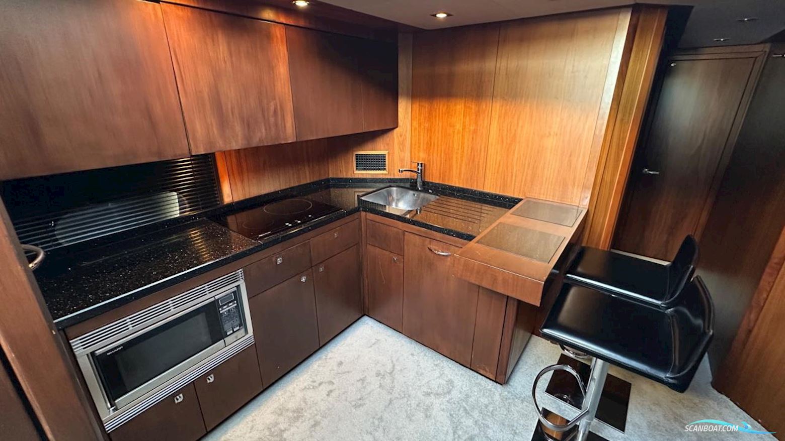 Sunseeker 74 Predator