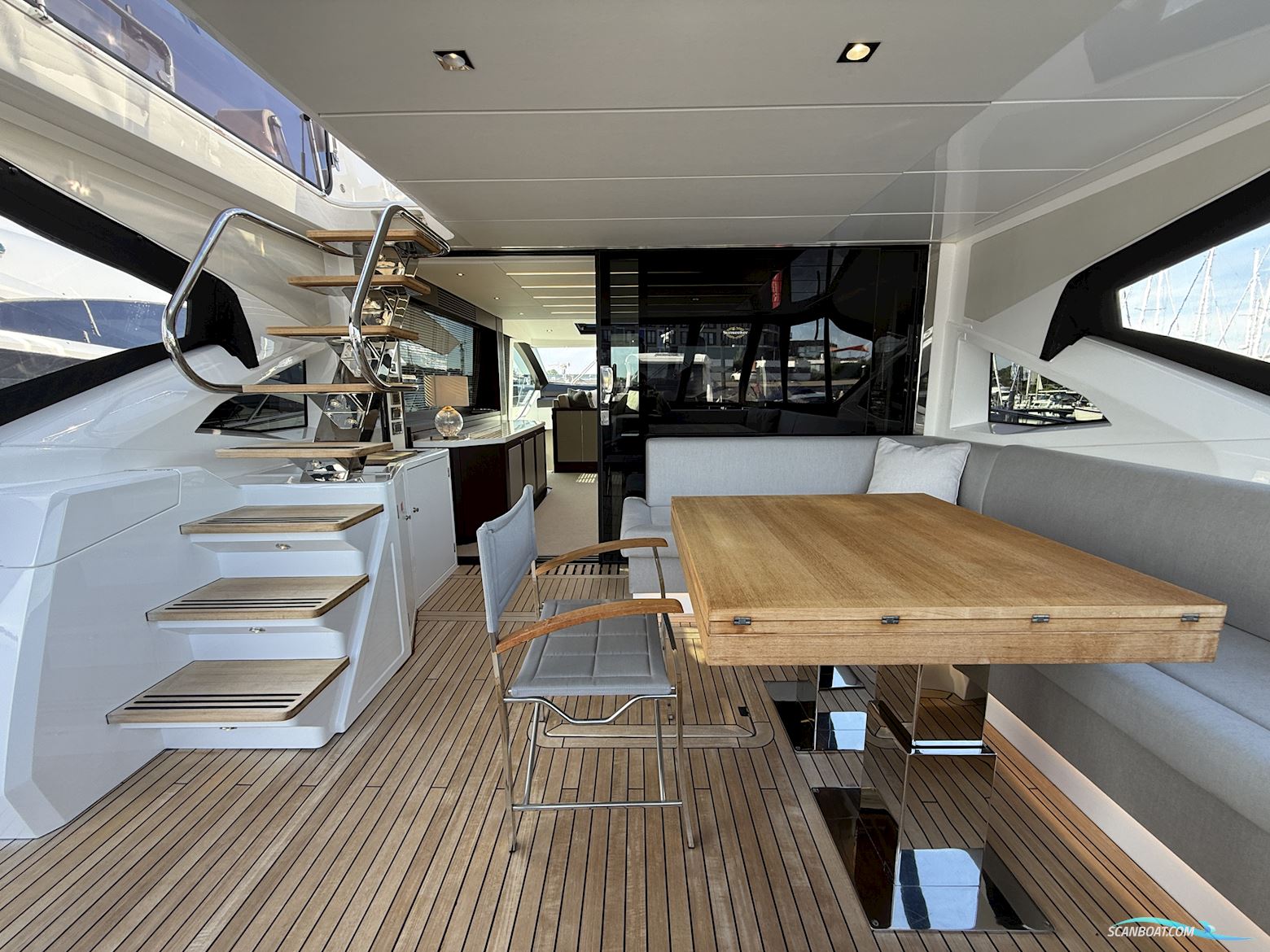 Sunseeker 74 Sport Yacht