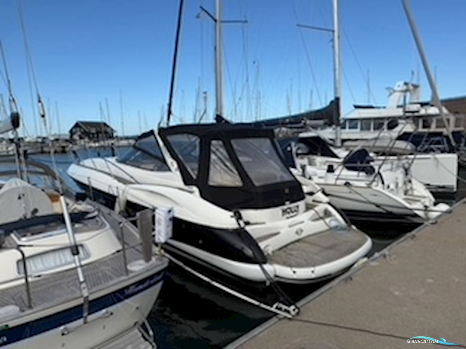 Sunseeker Camargue 44 – 2000 – 2 x Caterpillar 435 HK – Eksklusiv sportscruiser med omfattende opgraderinger