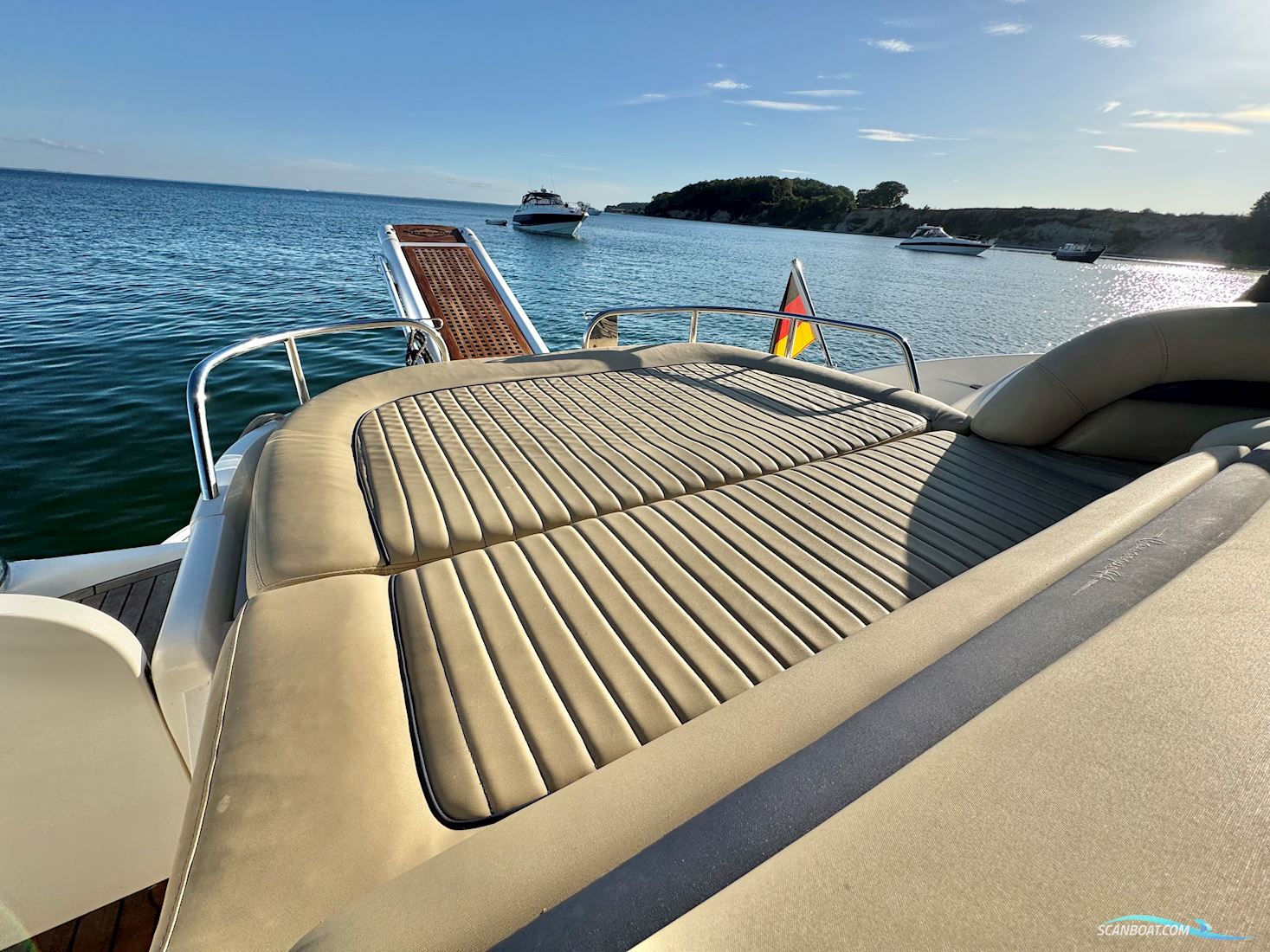 Sunseeker Camargue 44
