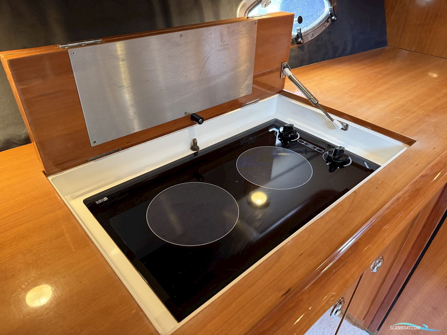 Sunseeker Camargue 44