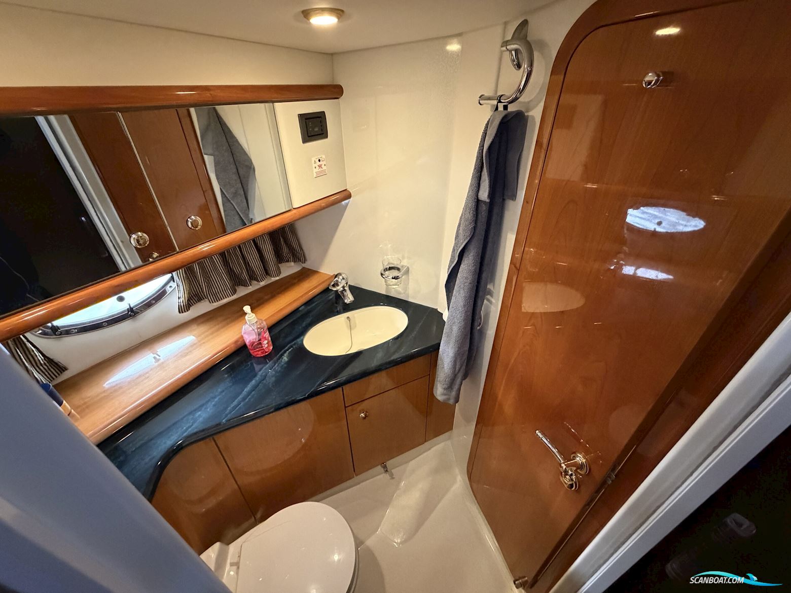 Sunseeker Camargue 44