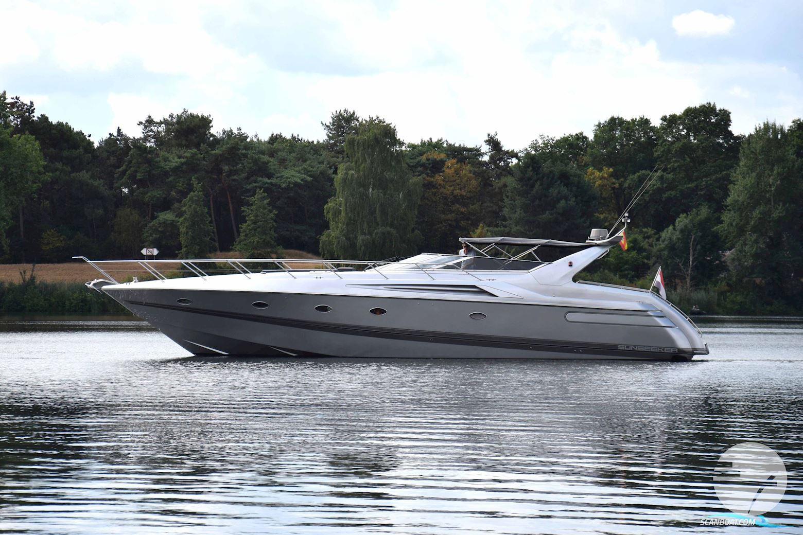 Sunseeker Camargue 55