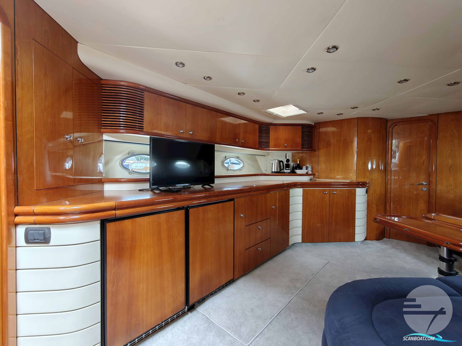 Sunseeker Camargue 55
