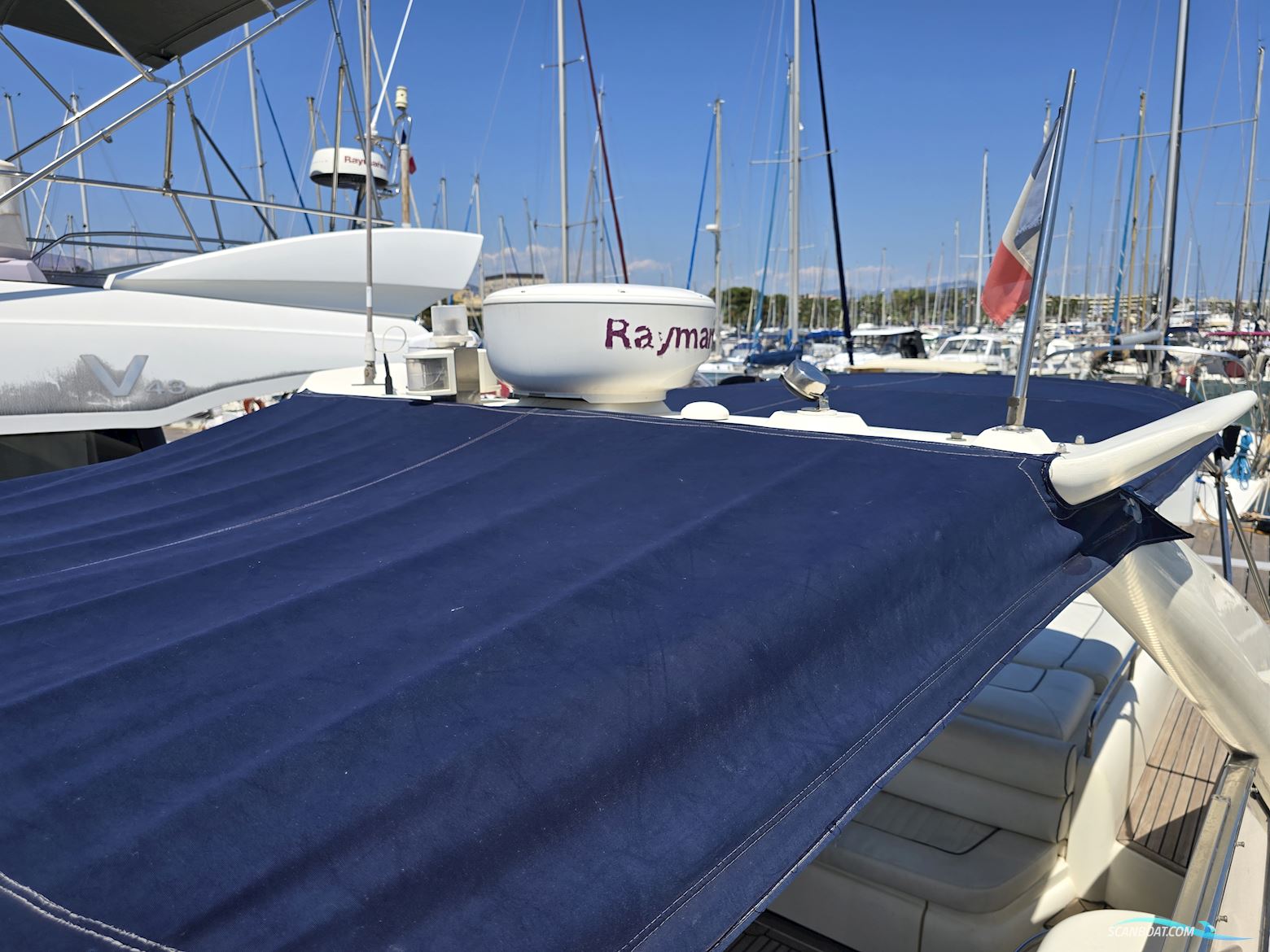 Sunseeker Comanche 40