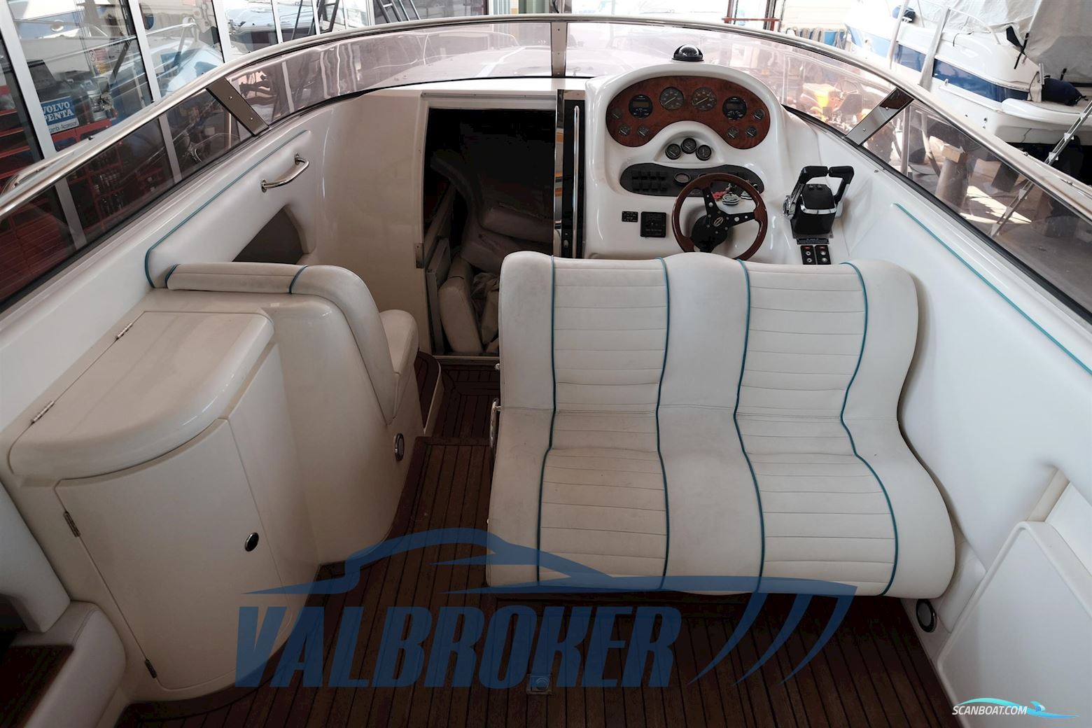 Sunseeker Hawk 31