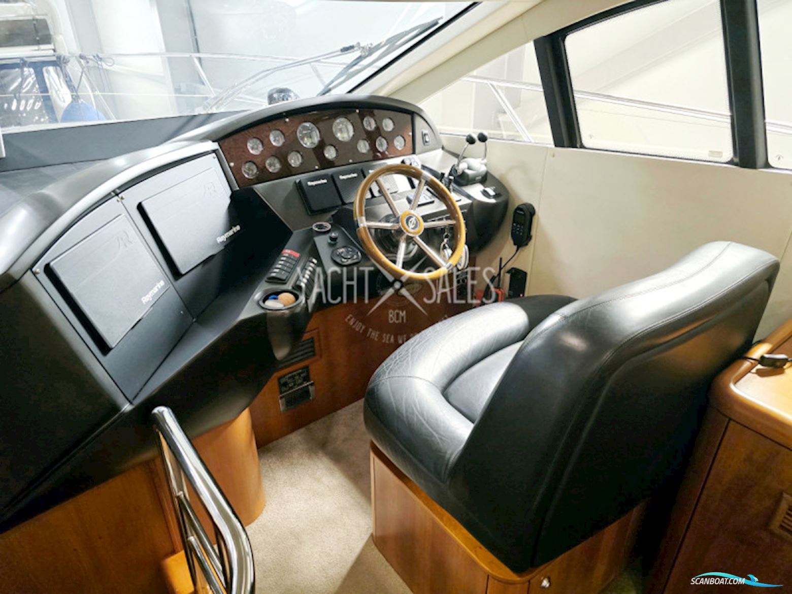 Sunseeker Manhattan 50 Fly