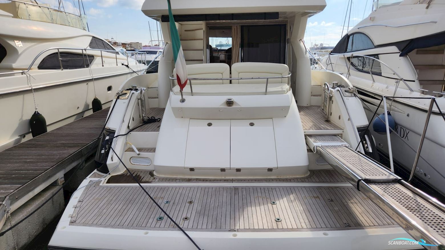 Sunseeker Manhattan 52