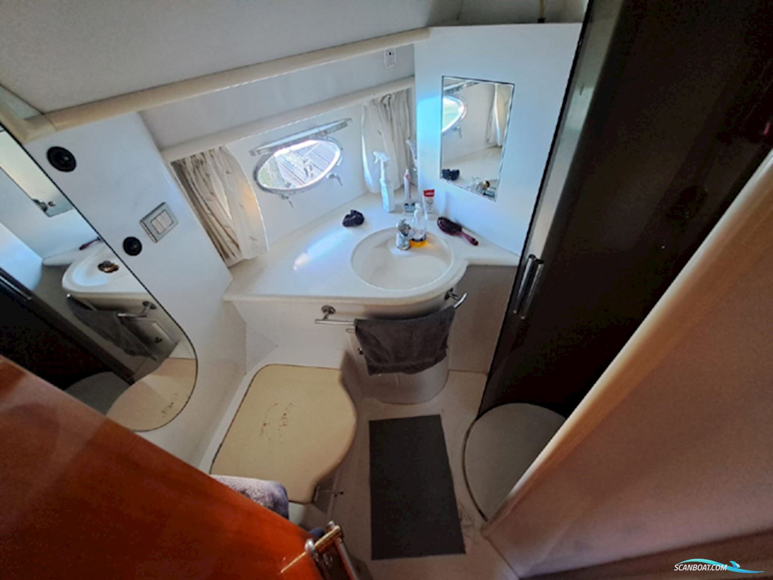 Sunseeker Manhattan 62