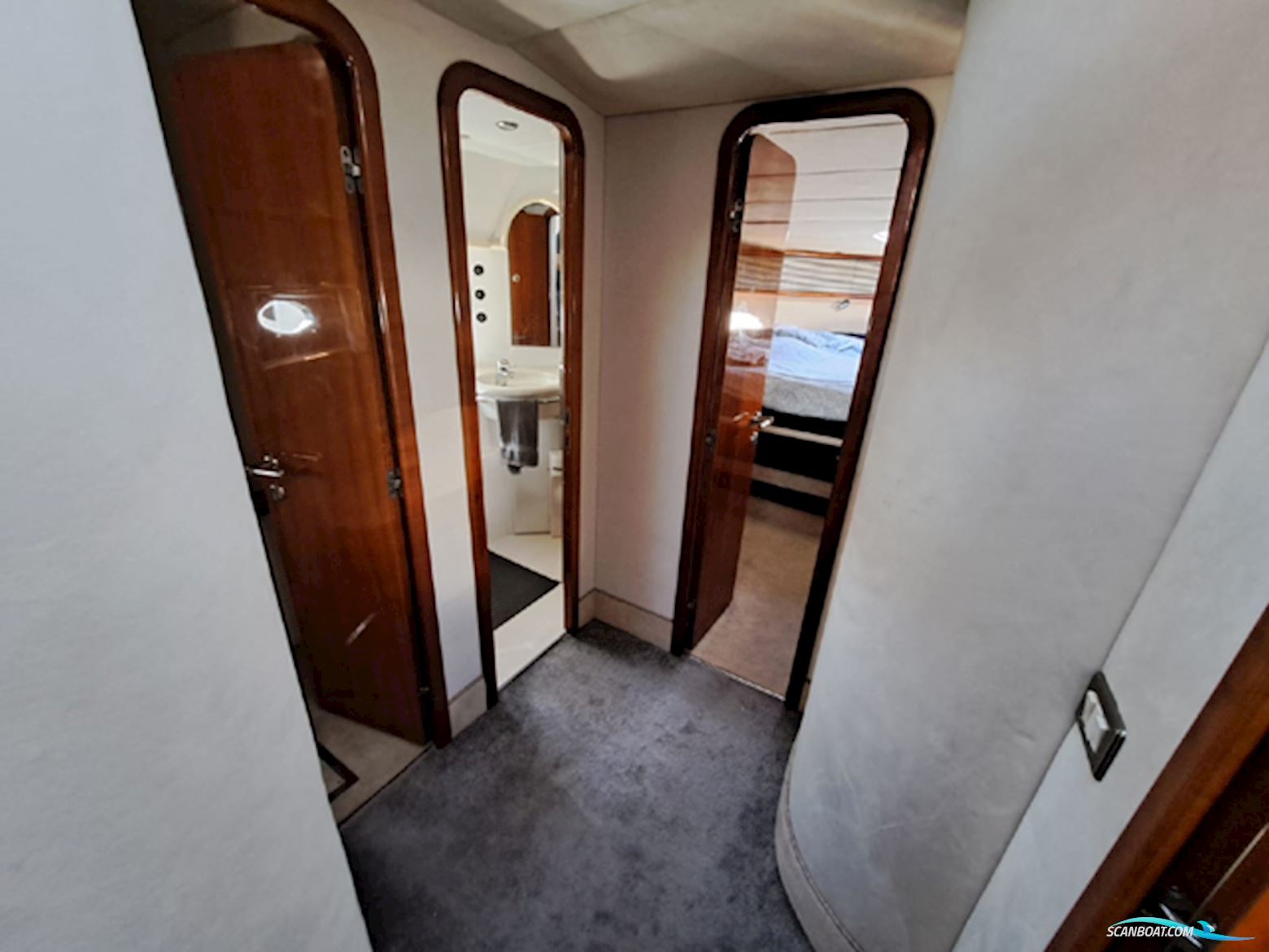 Sunseeker Manhattan 62