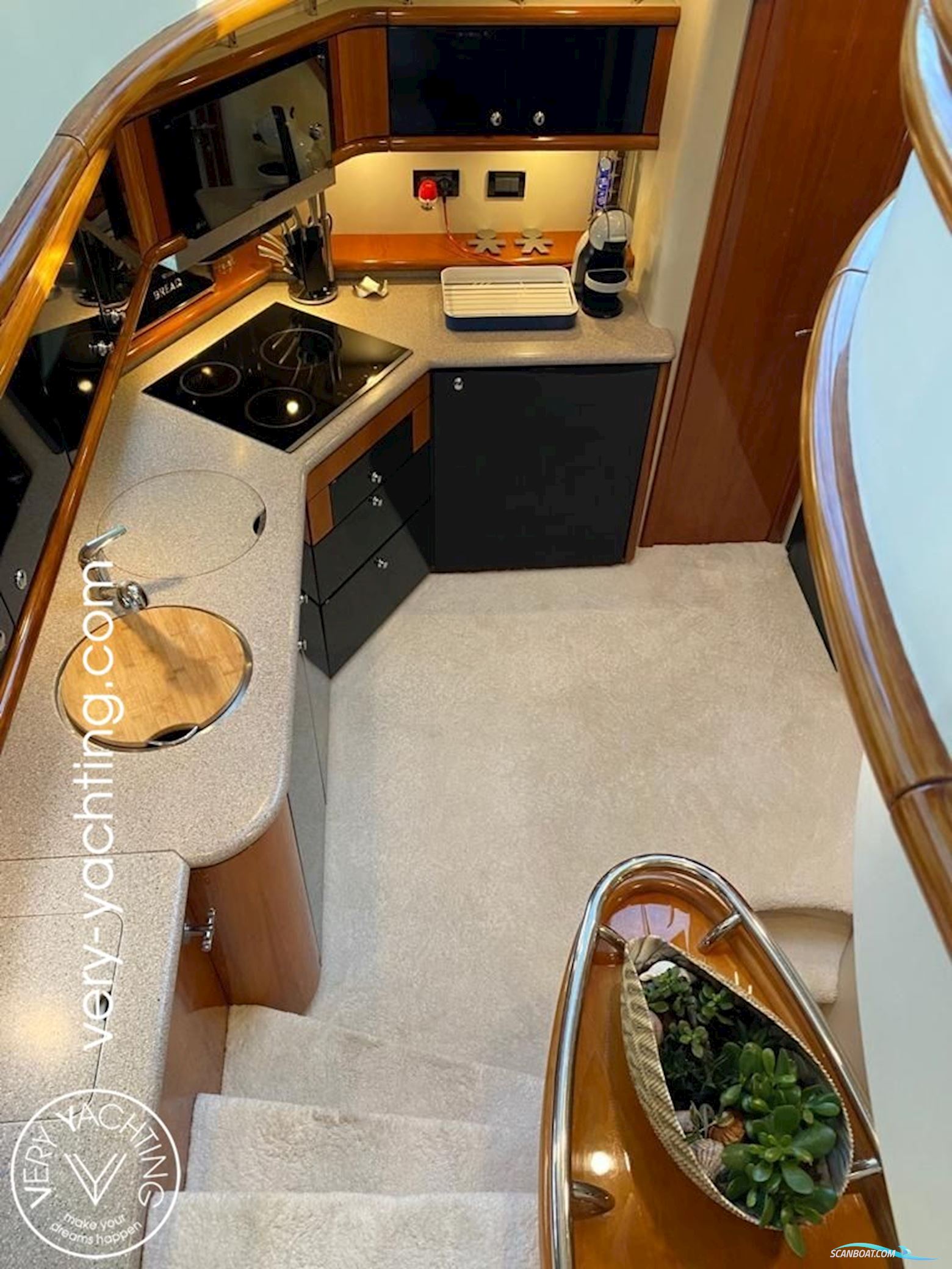 Sunseeker Manhattan 62