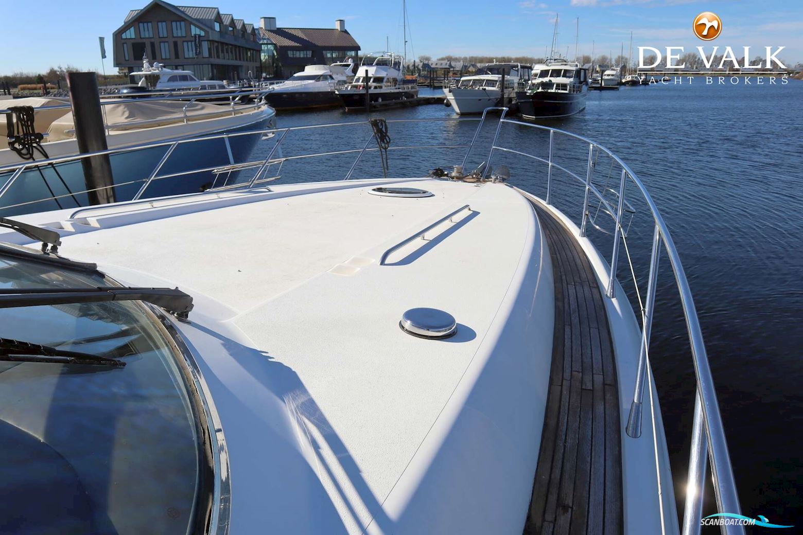 Sunseeker Manhattan 62