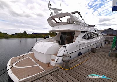 Sunseeker Manhattan 64 Motorboten 2004, met Man D2840LE403 Edc motor, Denemarken