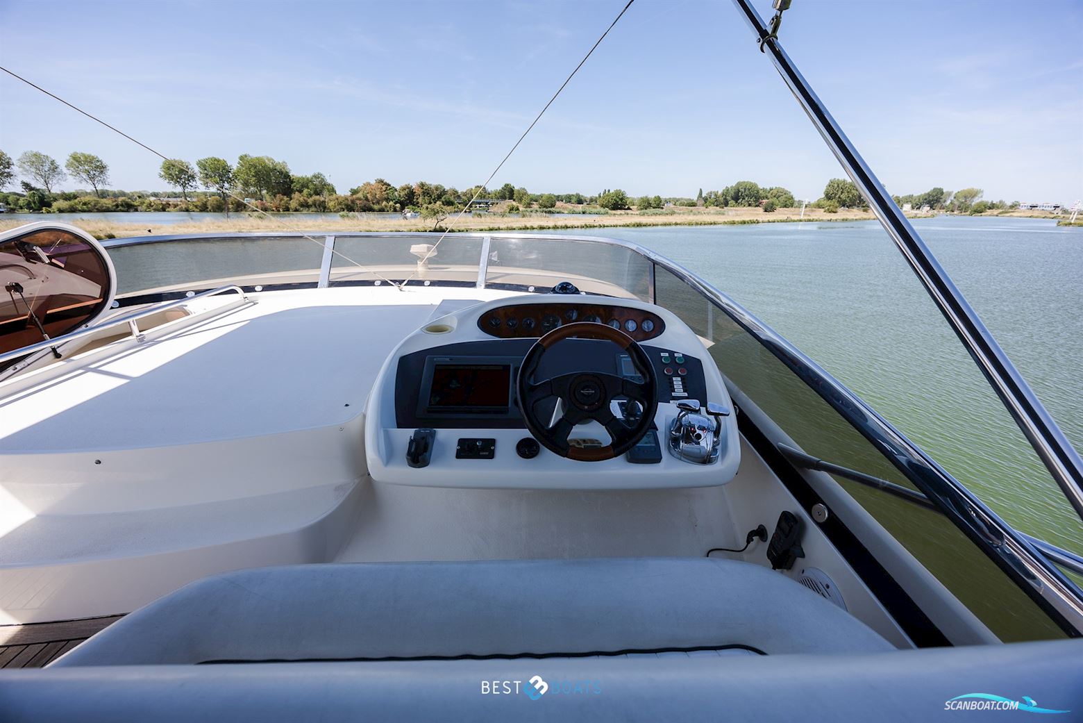 Sunseeker Manhattan 64