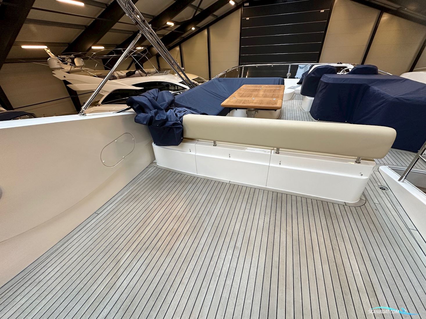 Sunseeker Manhattan 70