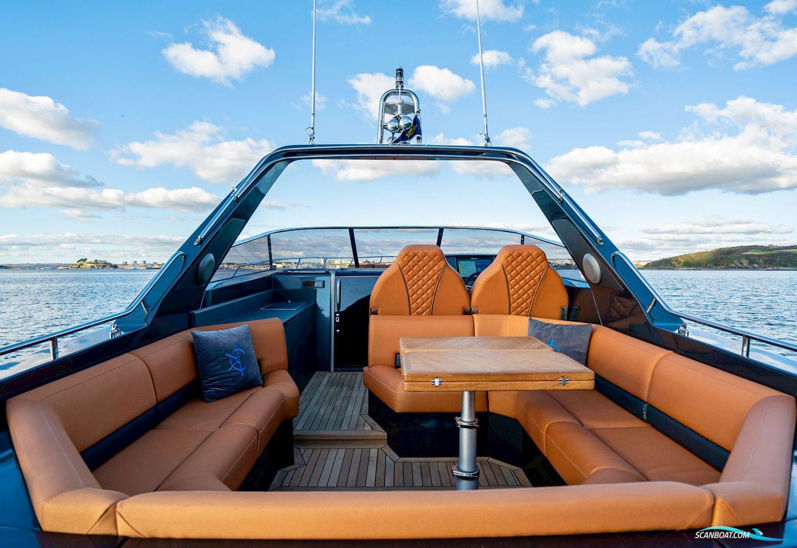 Sunseeker Martinique 36